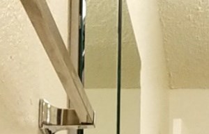 Indian Hills Apartments Bathroom